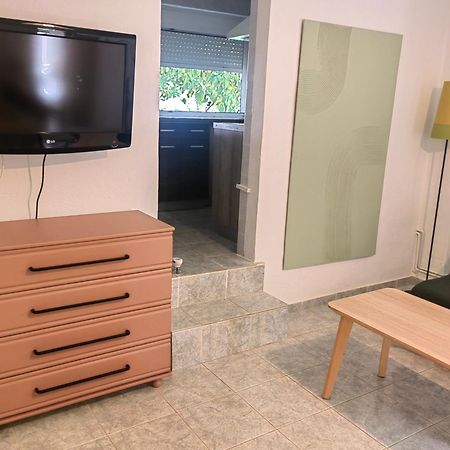 Iliakti Relaxing Seaside Villa Đảo Đảo Salamis Ngoại thất bức ảnh